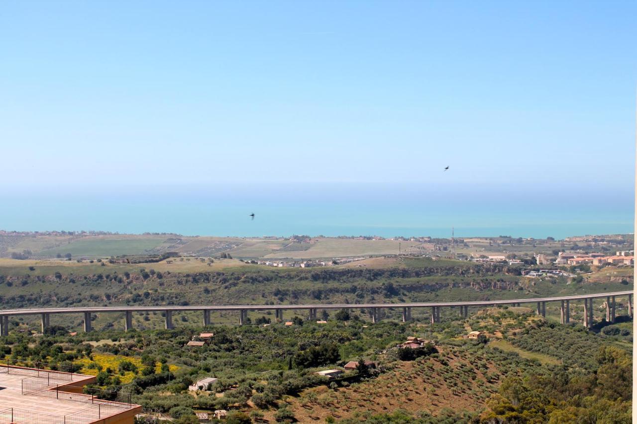 Apartment Terrazza Greca Agrigento Bagian luar foto
